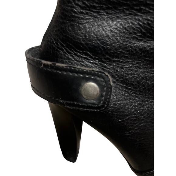 Vera Wang Brown Heeled Leather Boots - back zipper. Sz 8 1/2 - Picture 2 of 9